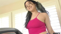 Amilia Onyx fucked in ripped yoga pants