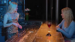2023 02 20 Jill Kassidy And Serene Siren - The Lesbian Bartender