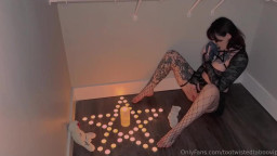 Kitty Quinn - Goth Step Sis Uses A Voodoo Doll On Step Bro