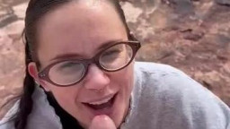 Iris Leon - Fucks On Hike