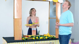 Sweet Sophia - Squeezing Stepmoms Lemons 02 07 2025