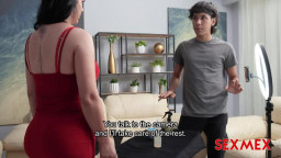 Cassandra Lujan - Step-mommy opens a ManyModels account P1 07 08 2023