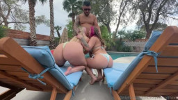 OnlyFans - Krissy Kummins - Me And Thekaylove Got So Horny Watching The Pool Boy