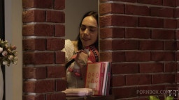 Alice Atwood - My Stepdaughter Loves To Peep On Me And Suck My Huge Cock