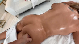 Abby Rose - Hook Up Massage Session
