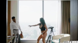 Elizabeth Skylar - The MILF Hookup Issue - Scene #1 - Thirsty Stakeout Cop Elizabeth Seduces Young Agent