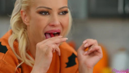 Cherry Kiss - Stepmom Makes Halloween Sweet 20 10 2026